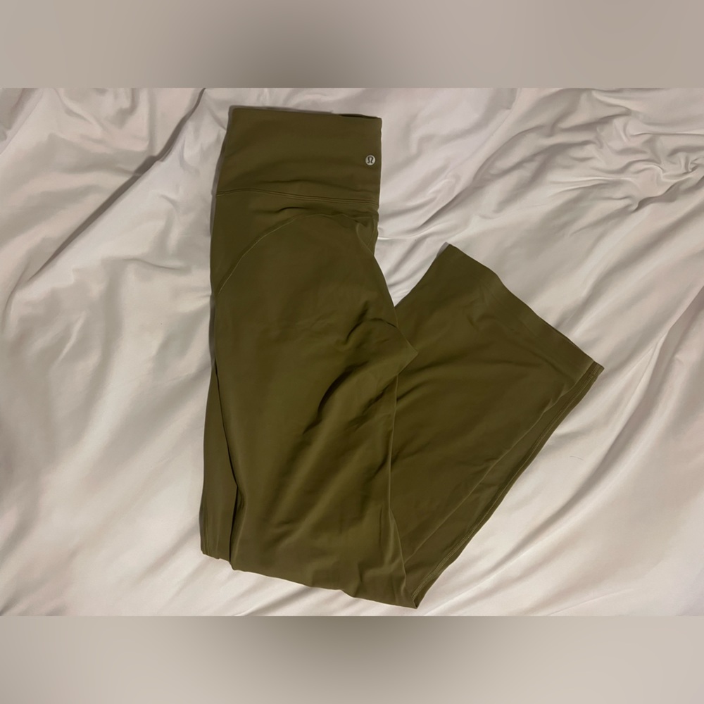 Lululemon groove pant